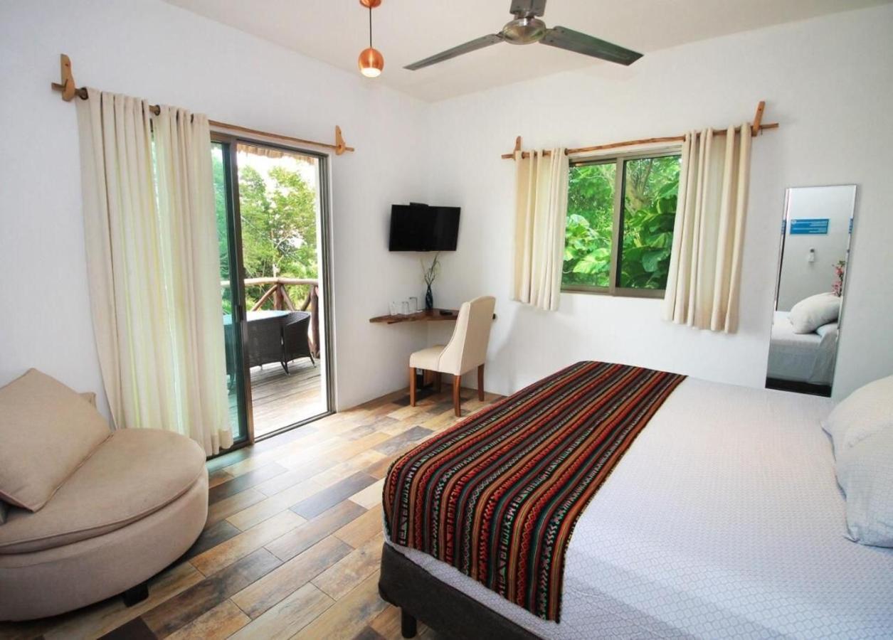 Suites Pancho Villas Bacalar - Lagoon View ภายนอก รูปภาพ
